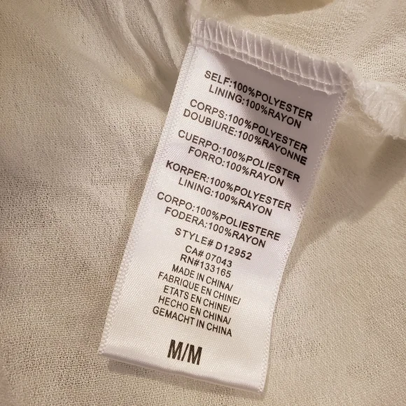 Anthropologie eri & ali flower daisy lace sleeveless top Size Medium - Picture 6 of 9